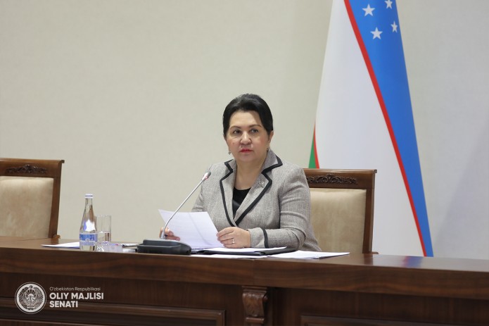 Люди платят штрафы и продолжают рубить деревья - Танзила Нарбаева