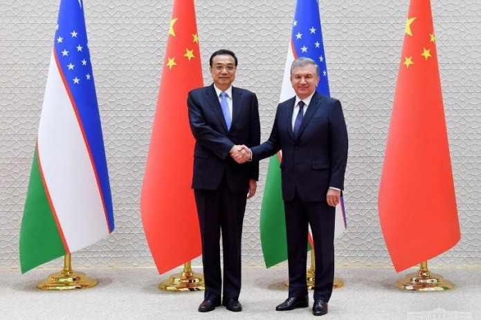 Shavkat Mirziyoyev receives the Chinese Premier