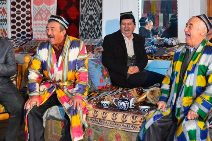 Eshakdagi dumba vilkasi fotosuratlari