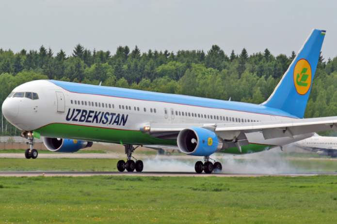 Uzbekistan Airways продает свои самолеты