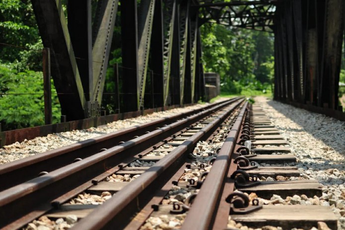 Kazakhstan begins construction of new railway link to Uzbekistan