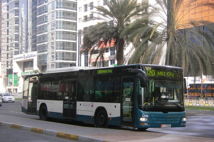 Жители ОАЭ пересядут на электрические автобусы
