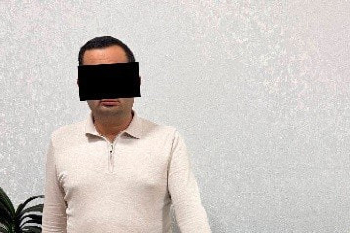 Mansab mavqeidan foydalangan hokim yordamchisi qo'lga olindi