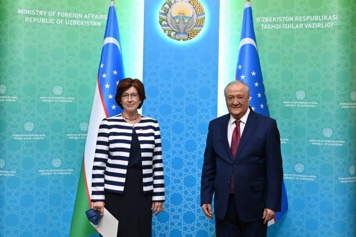 Abdulaziz Kamilov receives new Canadian Ambassador to Uzbekistan