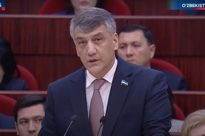 "O‘zbekiston shu darajaga kelishida sizning beqiyos xizmatingiz bor". Alisher Qodirov — prezident haqida