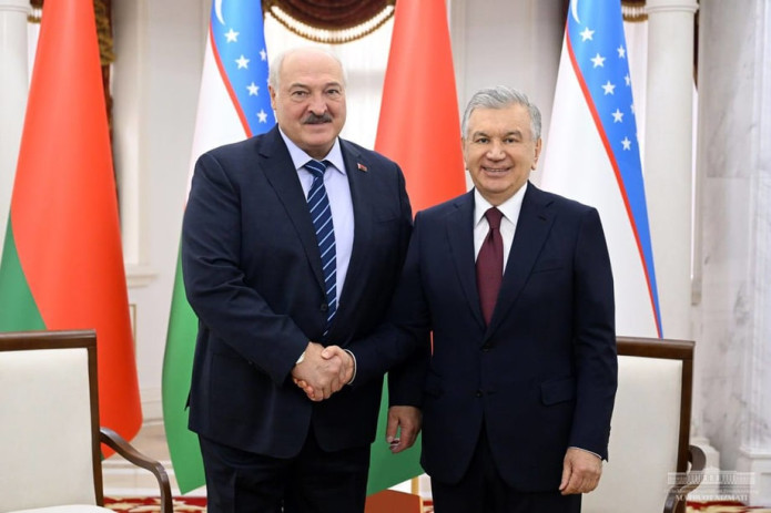 O‘zbekiston va Belarus Prezidentlari amaliy hamkorlikni kengaytirish masalalarini muhokama qildilar