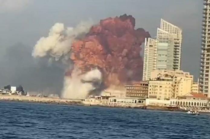В ливанской столице Бейруте прогремел мощный взрыв