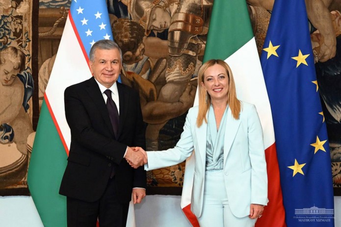 Shavkat Mirziyoyev Italiya Vazirlar kengashi Raisi Jorja Meloni bilan muzokara o‘tkazdi