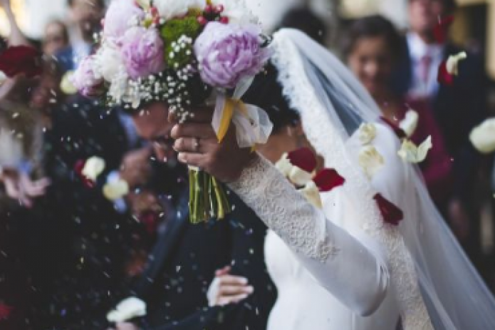 В Ташкенте свадьба закончилась коронавирусом  для 79 человек