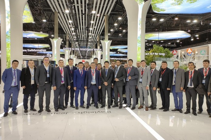 Huawei поделилась своим видением построения Цифрового Узбекистана на MWC 2023 в Барселоне