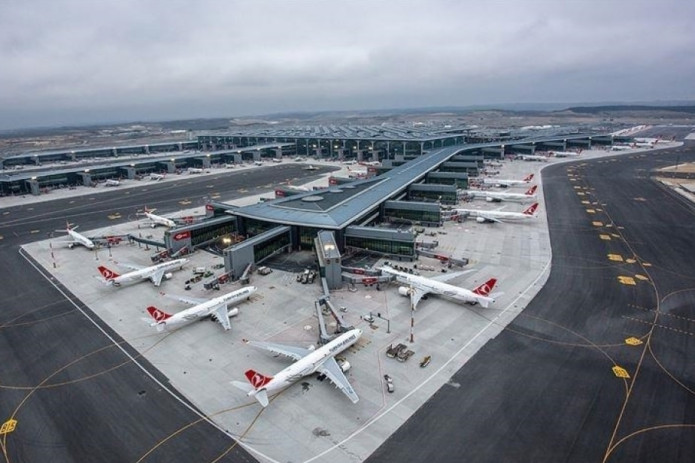 Yevropaning eng gavjum aeroporti nomi e’lon qilindi