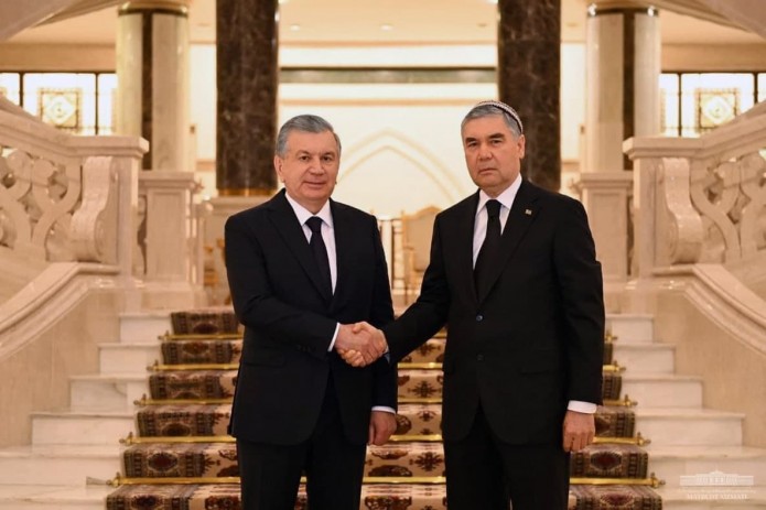 В Ашхабаде состоялась встреча президентов Узбекистана и Туркменистана