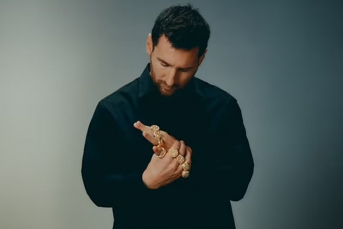 Messiga 8 ta tilladan yasalgan uzuklar sovg‘a qilindi