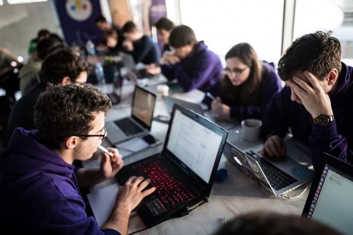 O'zbekistonda yosh IT-mutaxassislarga iste’mol krediti ajratish tartibi tasdiqlandi