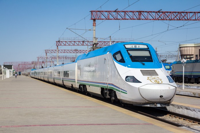 Uzbekistan Railways introduces additional trips on Tashkent-Urgench-Tashkent route