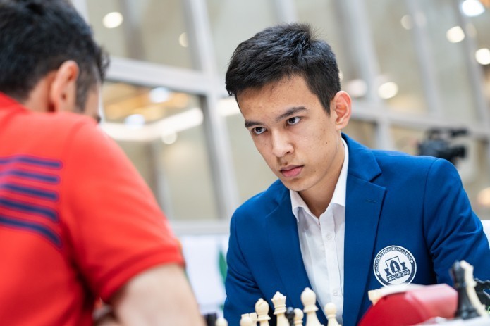 Champion of Chess Olympiad Nodirbek Abdusattarov takes part in championship for $650,000