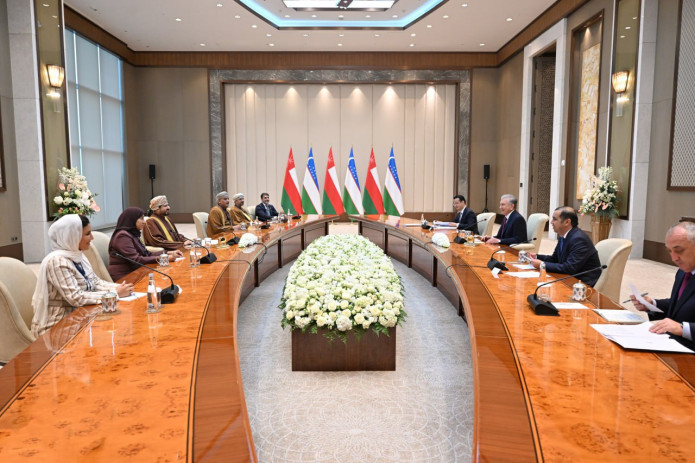Shavkat Mirziyoyev O‘mon bilan savdo-iqtisodiy hamkorlikni kengaytirish muhimligini qayd etdi