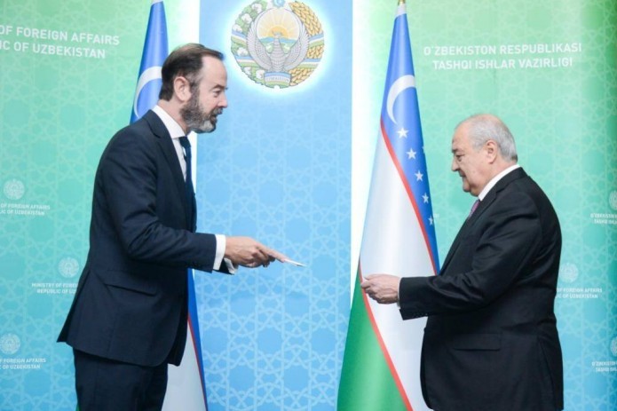 Abdulaziz Kamilov receives new Ambassador of Netherlands to Uzbekistan
