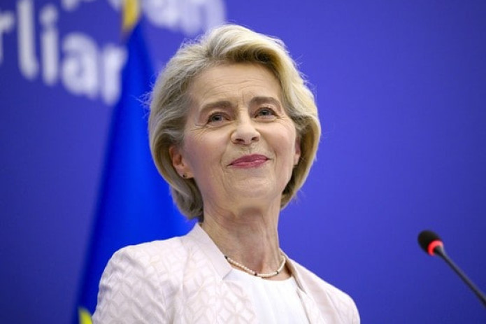 Politico: Ursula fon der Leyen Yevropa Ittifoqida hokimiyatni qo'lga oldi