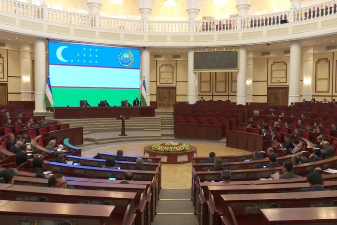 Oliy Majlis Qonunchilik palatasining navbatdagi majlisida 12 ta Qonun loyihasi ko'rib chiqildi
