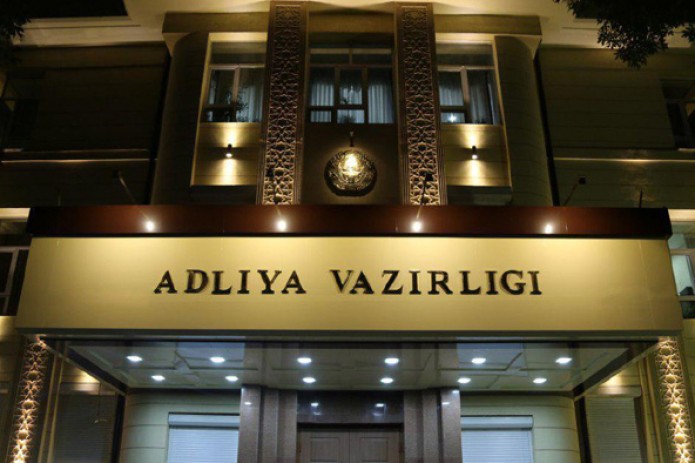 Adliya vazirligi deputat Rasul Kusherbayevning ijtimoiy tarmoqlardagi xatti-harakatlarini qoraladi