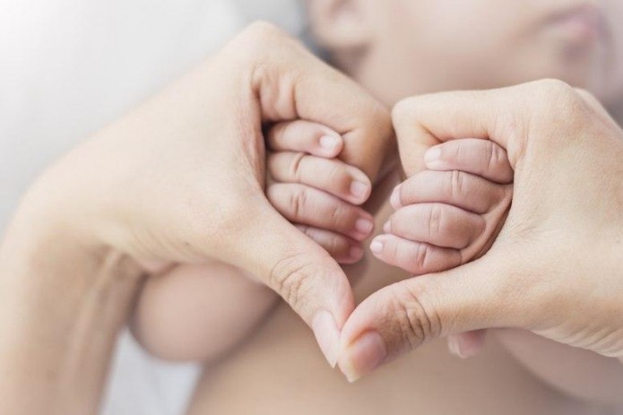 Kochada mening eshagimda fallus bilan