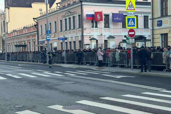 Xorijdagi fuqarolarimiz parlament saylovlarida faol ishtirok etmoqda