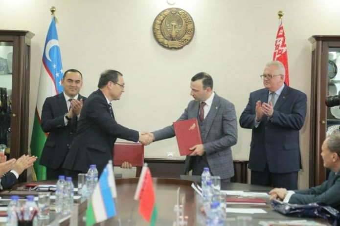 Вузы Узбекистана и Беларуси подписали 10 документов о сотрудничестве