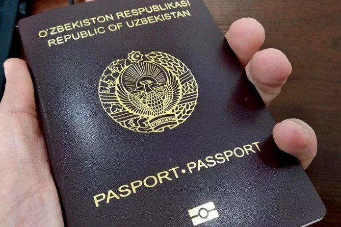 Законопроект: Готовые ID-карты и загранпаспорта можно будет получить не выходя из дома