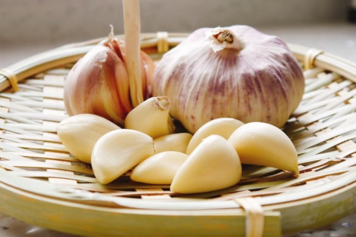 Sarimsoq piyozning inson organizmi uchun qanday foydalari borligini bilasizmi?