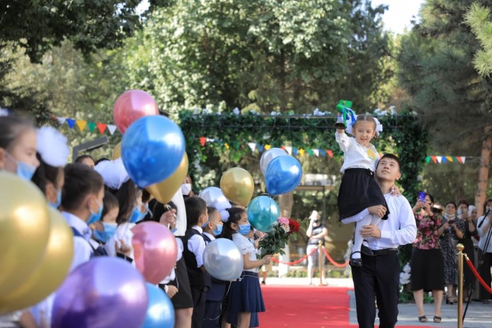 Bugun yurtimizdagi 10 mingdan oshiq maktablarda birinchi qo'ng'iroq chalindi