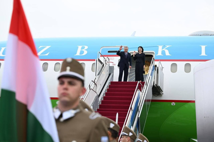 O‘zbekiston Prezidenti Budapeshtga tashrifini yakunladi