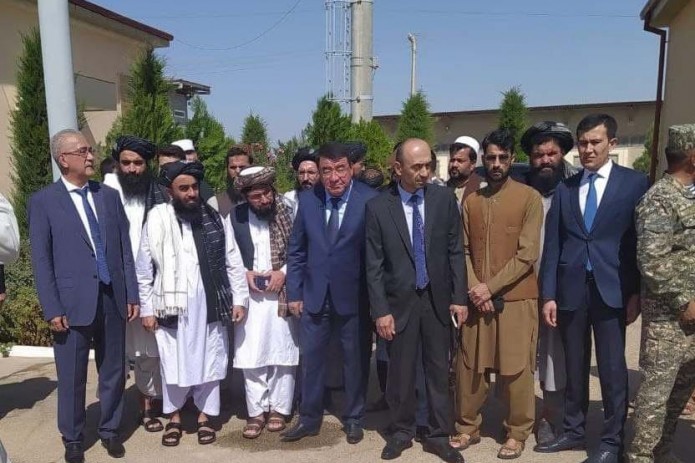 Узбекистан передал гуманитарный груз народу Афганистана