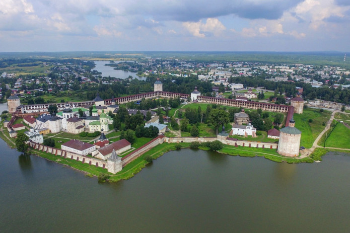 Rossiyaning Vologda viloyatida migrantlarga qurilishda ishlash taqiqlandi