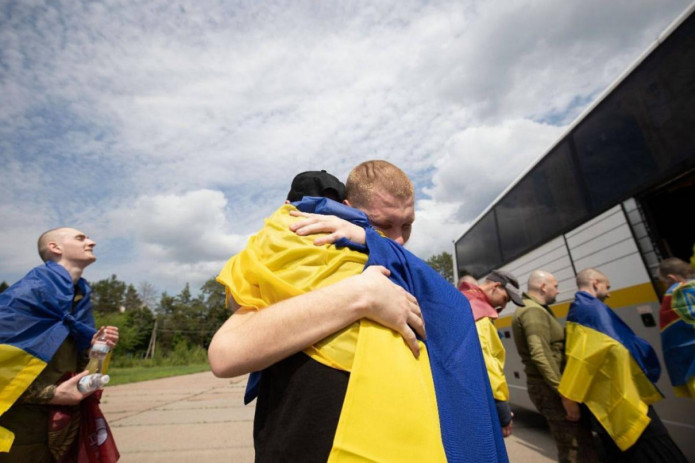 Rossiya va Ukraina ikkinchi yirik asirlar almashinuvini boshladi