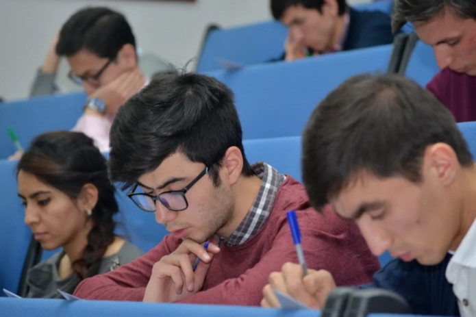 “Step into future” program to help graduates find jobs