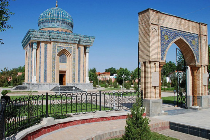 Imom Moturidiy maqbarasi rekonstruksiyasi sabab buzilgan uylar uchun aholiga kompensatsiya to‘lanishi ma’lum qilindi