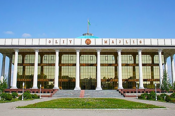Oliy Majlis Qonunchilik palatasining navbatdagi majlisi bo‘lib o‘tmoqda