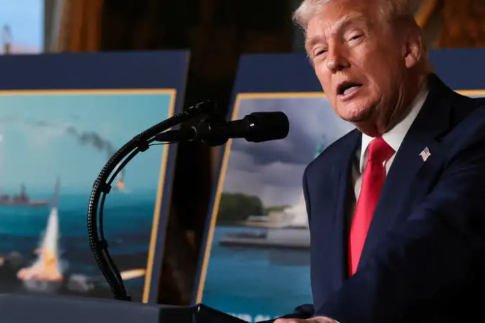 Tramp o'z nomi bilan atalgan harbiy kemalar qurilishini e'lon qildi