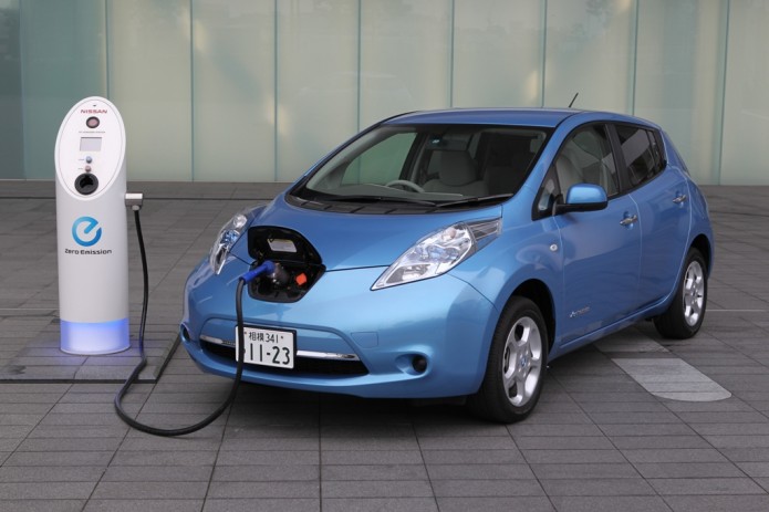 ​В Узбекистане почти в 4 раза вырос импорт электромобилей