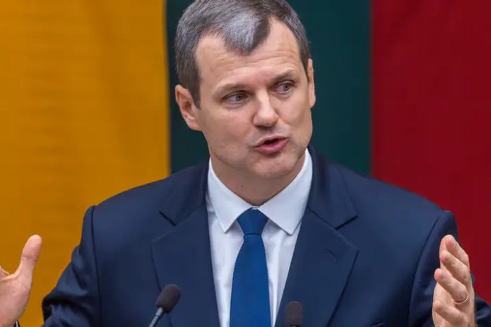 Litva bosh vaziri korrupsiya mojarosidan keyin iste'foga chiqdi