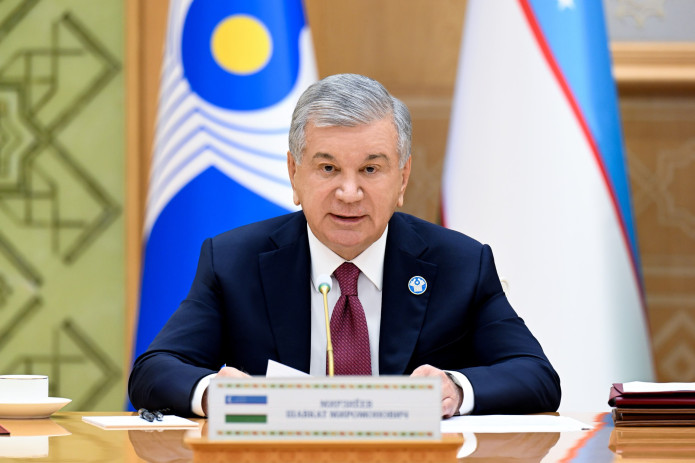 Shavkat Mirziyoyev Turkmanistonda MDH Davlat rahbarlari kengashining tor doiradagi majlisida ishtirok etdi