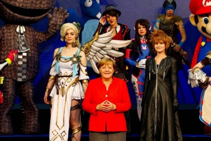 Ангела Меркель открыла выставку компьютерных игр Gamescom