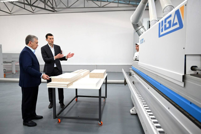 Xonqa tumanida mebelsozlik sanoat zonasi ishga tushdi