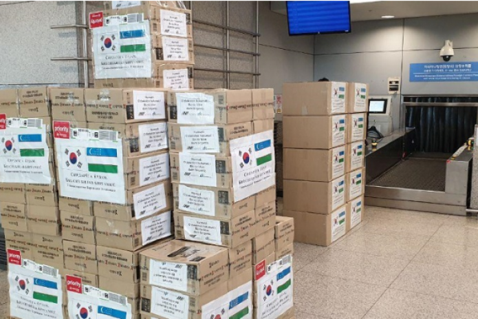 Южная Корея отправила вторую часть гуманитарного груза в Узбекистан