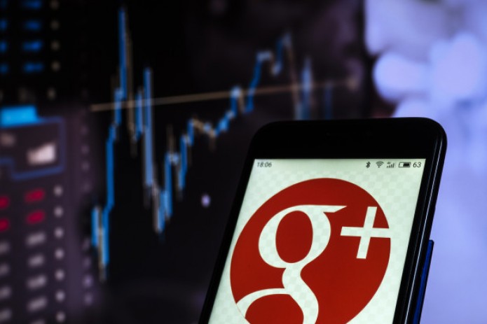 Alphabet закроет соцсеть Google+ после утечки данных пользователей