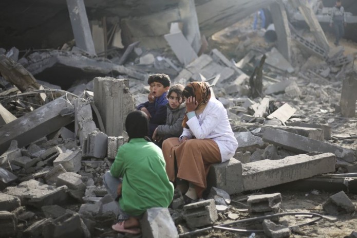 Isroil Rafahdagi operatsiya oldidan tinch aholini evakuatsiya qilmoqchi