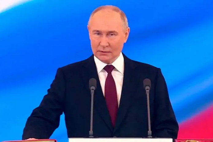Putin beshinchi muddatga Rossiya prezidenti lavozimiga kirishdi