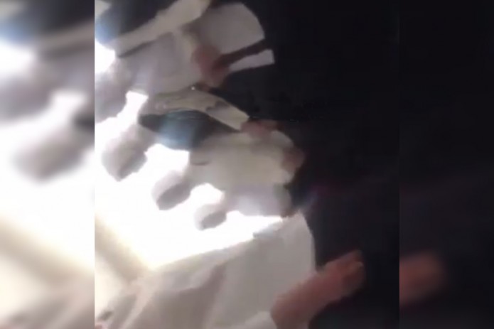 В одной из школ Юнусабадского района остановили учениц в платках за неподобающий вид