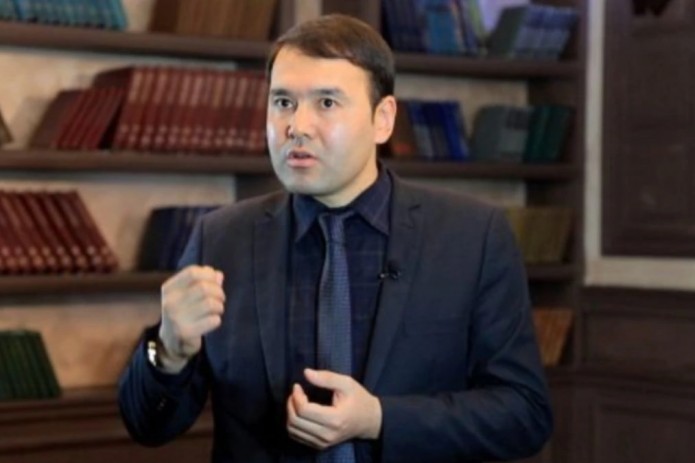 "Kitoblarni pullik ijaraga berish Konstitutsiyaga zid, deb hisoblaymiz" — Rasul Kusherbayev